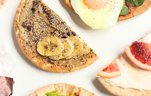 15 Customizable Breakfast Pita Pizza