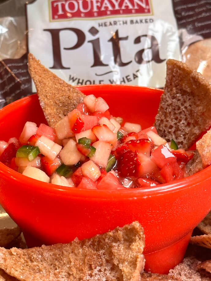 CinnamonChips FruitSalsa